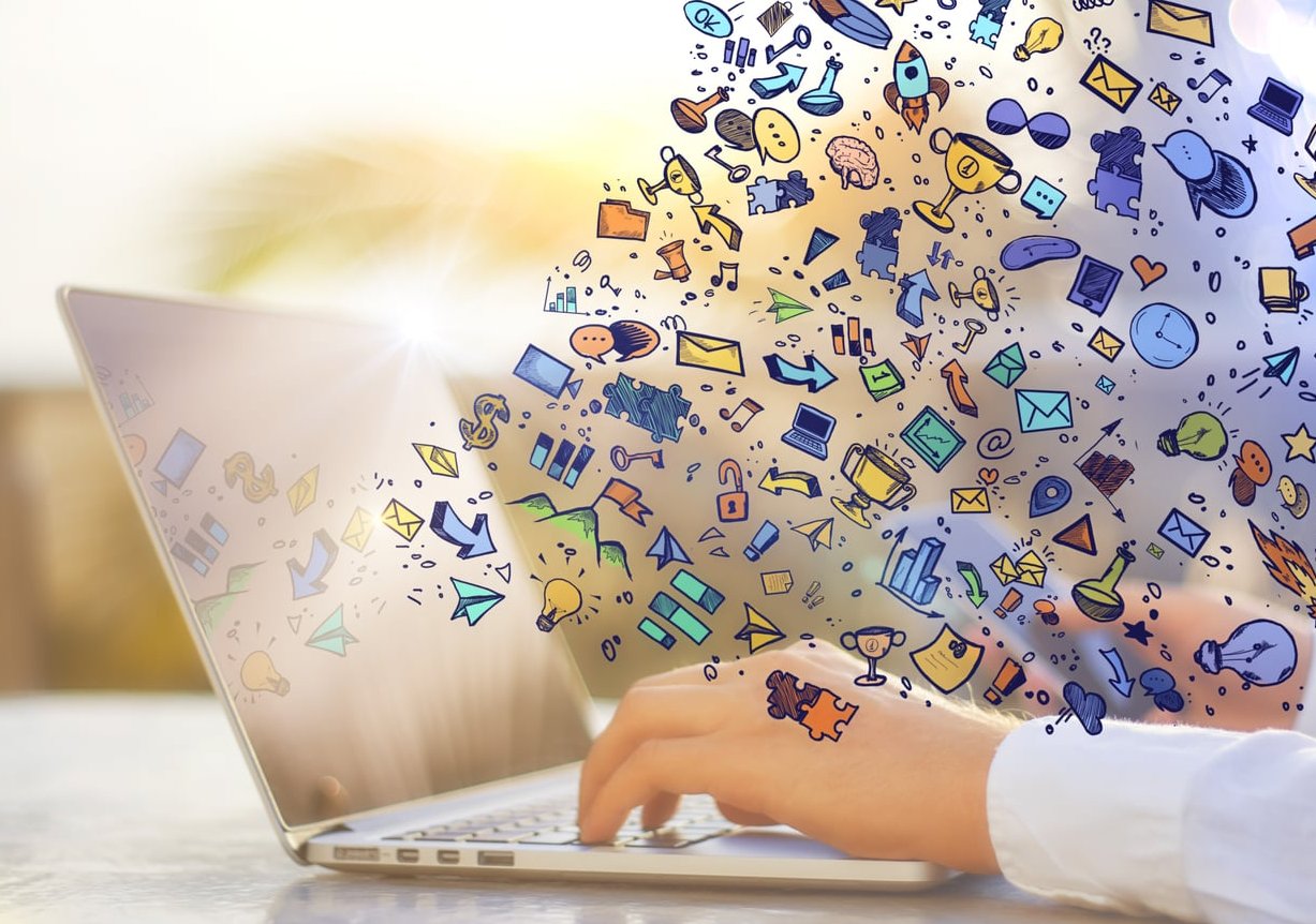 email marketing laptop