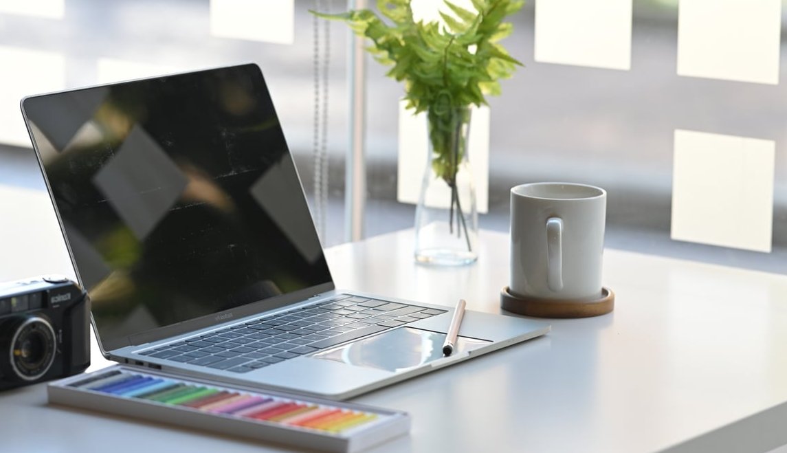 infographic design desk