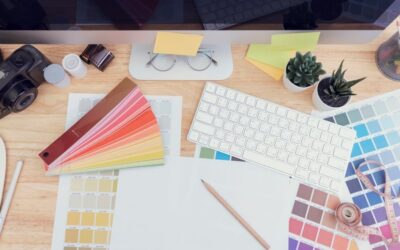 Freelance Graphic Designer vs Design Agency: 7 Factors That Decide Which One You Need